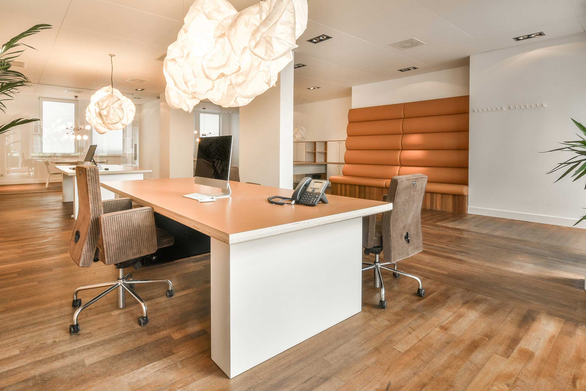 Plafonds chauffants dans un bureau